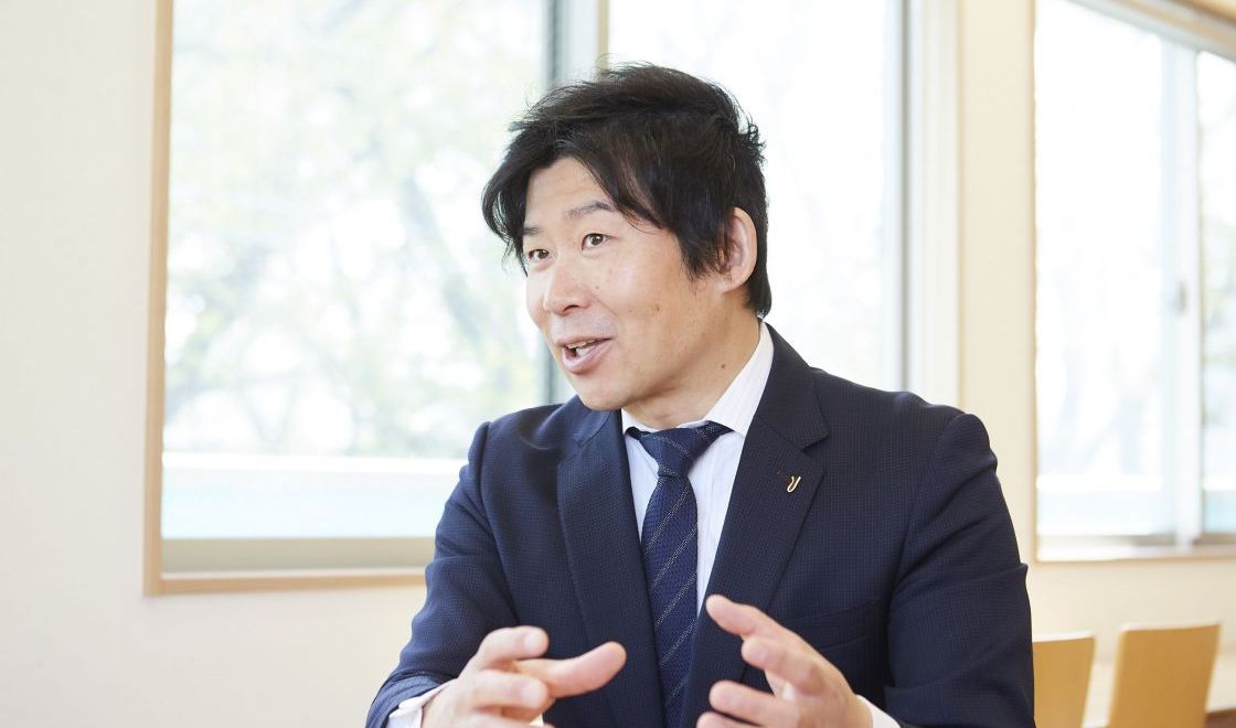 レストランから引き継ぐ技と感性が息づく洋菓子店