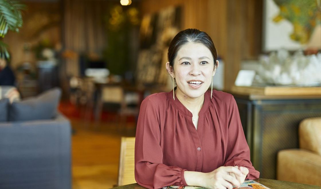 人生を彩るウエディングケーキづくり